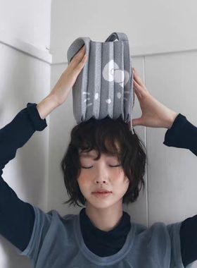 25现货 韩国J&S三丽鸥HelloKitty联名百褶可爱针织手提包