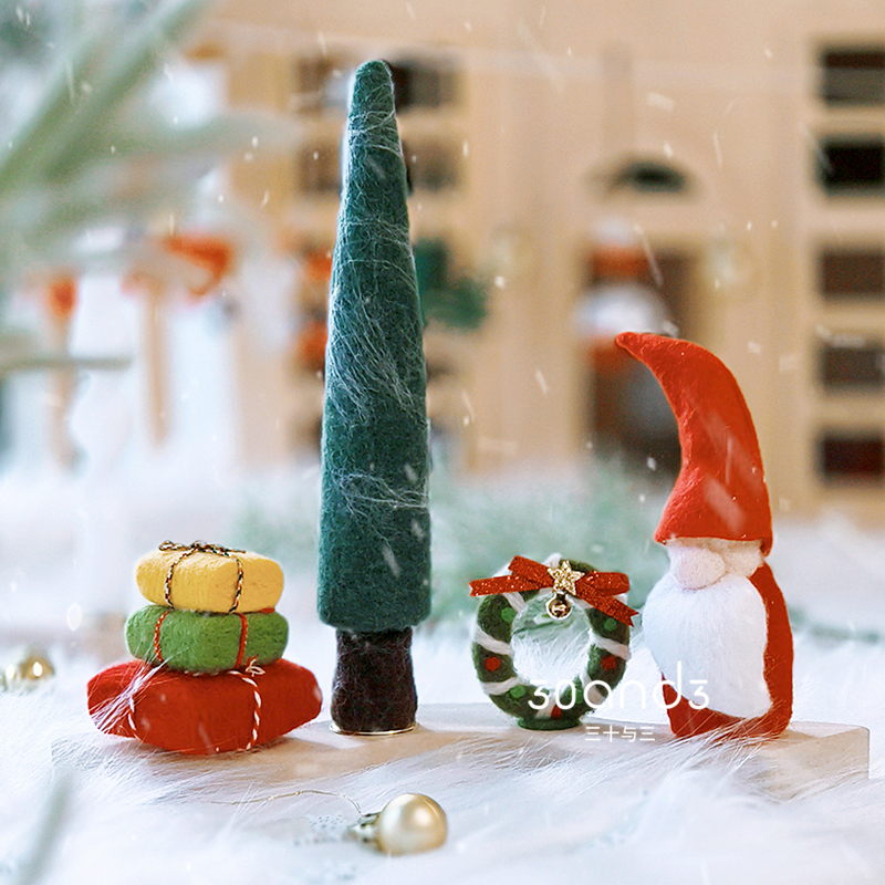 三十与三毛毡烛台圣诞节摆件女孩