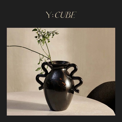 现货Y:CUBE丹麦进口ferm LIVING Verso彩釉客厅餐厅复古花瓶花器