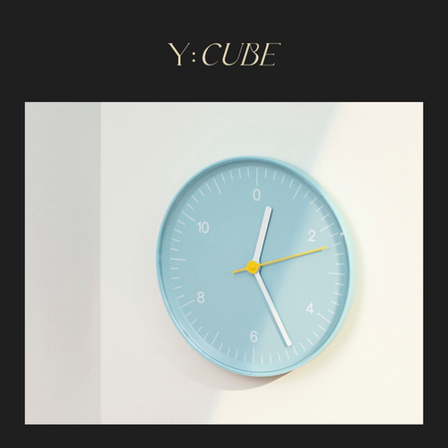 现货Y:CUBE丹麦进口HAY Wall Clock蓝色挂钟装饰北欧圆型钟表