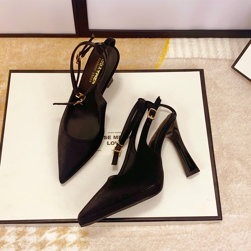 法式性感尖头绸缎高跟鞋女细跟黑色防水台尖头一字带包头后空凉鞋