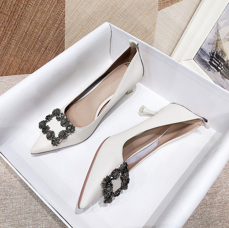 水钻方扣高跟鞋真皮新款黑色职业OL女鞋5CM中跟尖头细跟白色单鞋