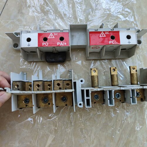 议价施耐德ATV71/61 22KW 30Kw 37kw输入维修