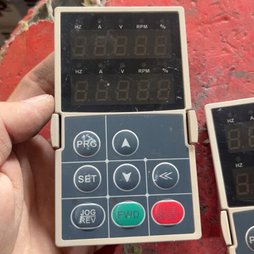 议价拆机伟创变频器AC70AC80面板KB21A，成色如图，直接