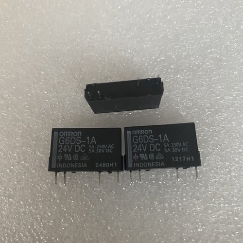 欧姆龙原装正品继电器4脚常开