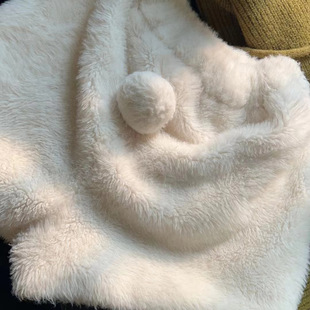 秋冬女童可爱毛绒白色兔尾巴短裤宝宝新款洋气时髦加绒百搭休闲裤