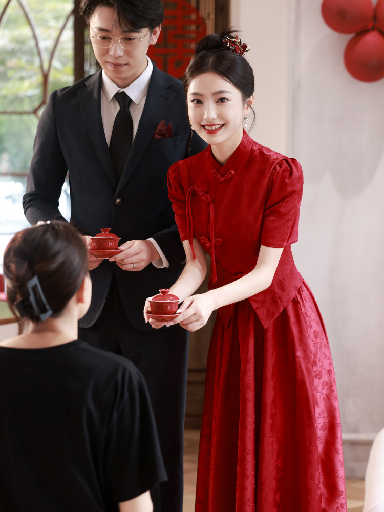 中式敬酒服2023新款新娘回门服红色裙子订婚礼服女旗袍秀禾服嫁衣_虎窝淘