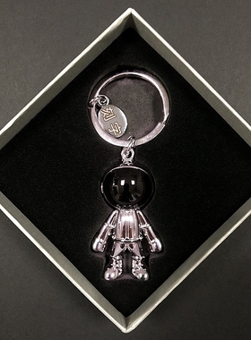 定制宇航太空人高级感情侣汽车钥匙扣男链圈女挂件可爱情人节礼品
