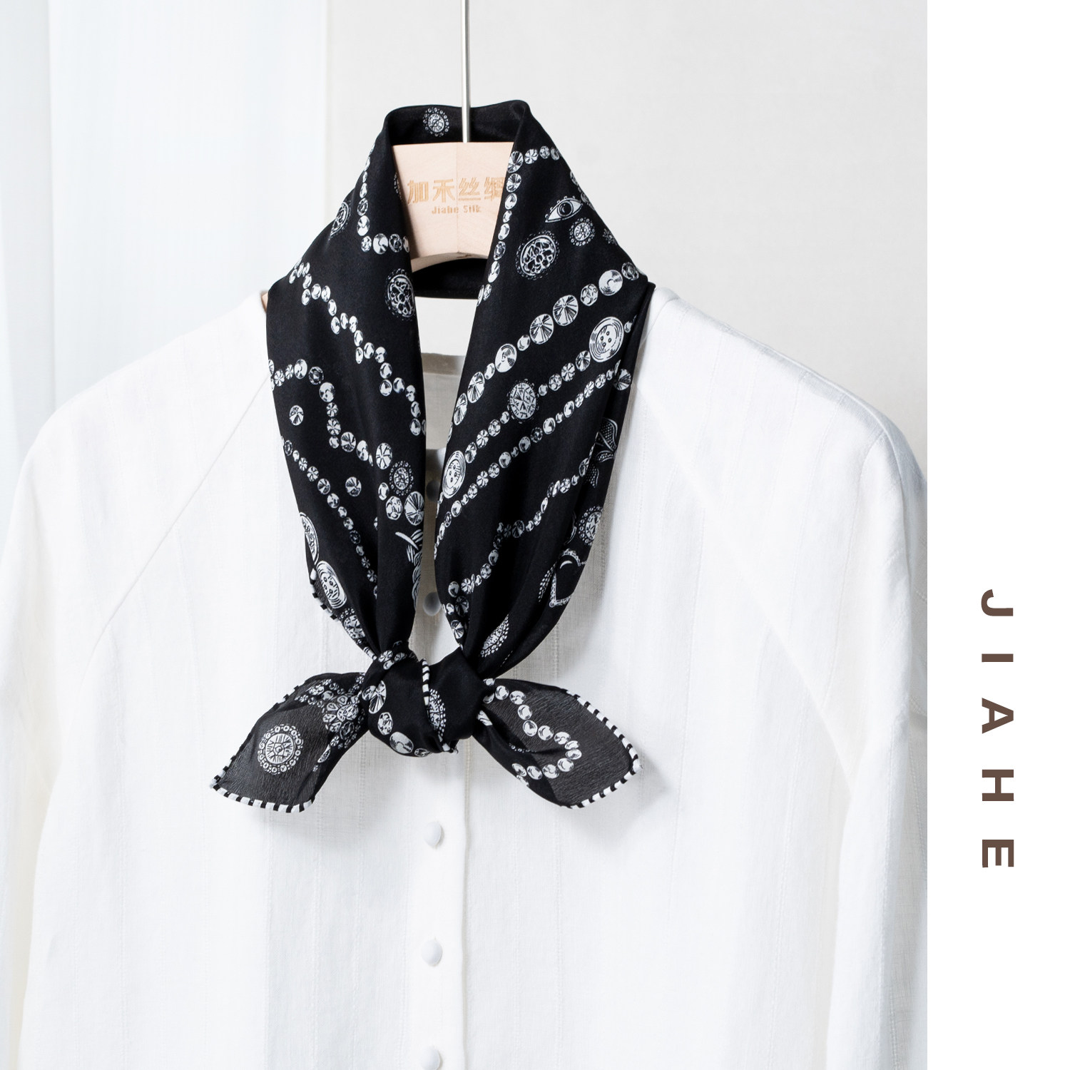 加禾【珠宝绕颈】春夏10姆米桑蚕丝双绉围巾丝巾小方巾65*65