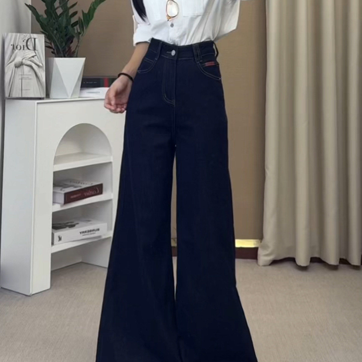 丹宁蓝复古高腰阔腿牛仔裤女2025春秋新款百搭宽松显瘦垂感喇叭裤,女装/女士精品,牛仔裤,淘宝优惠券,粉丝福利购,淘宝优惠卷