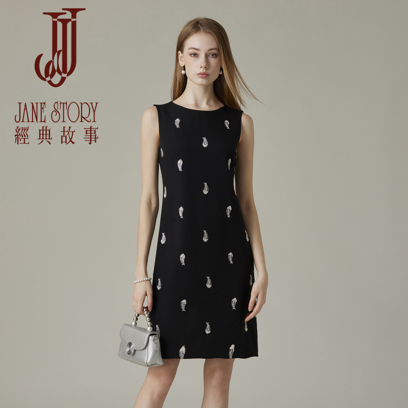 经典故事无袖背心连衣裙女2025新款夏季时髦高端收腰法式小黑裙