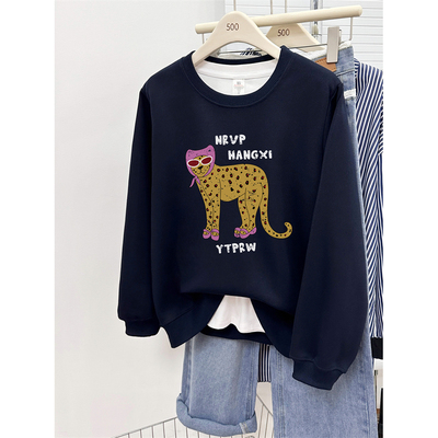 胖mm大码女装正肩卫衣秋冬2025年新款加绒加厚无帽圆领套头上衣潮