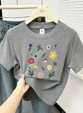 时尚花朵印花显瘦圆领灰色T恤女夏装2025年新款韩版正肩短袖上衣