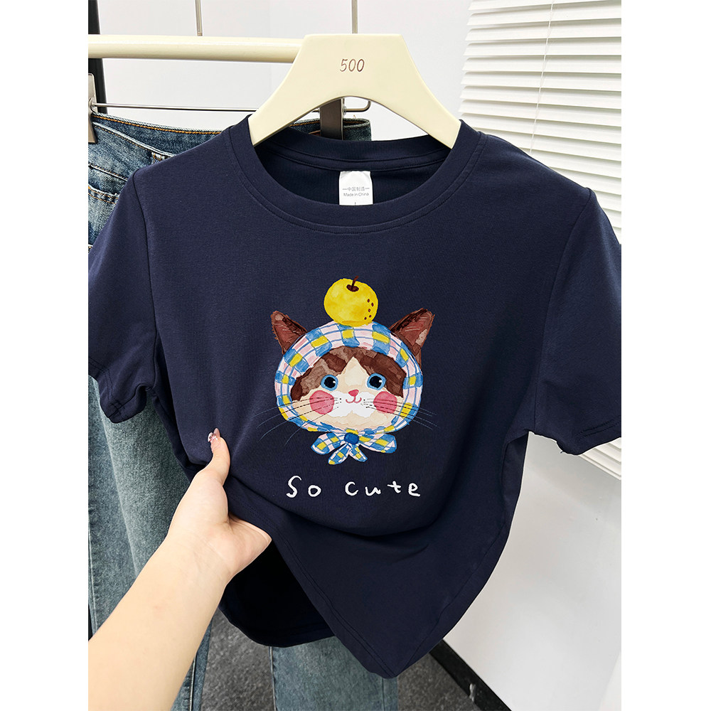 洋气猫咪印花藏蓝色短袖t恤女2026夏季新款胖mm大码正肩圆领上衣