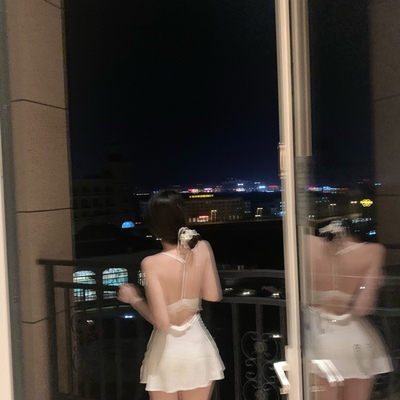 私房性感蕾丝露背家居睡衣