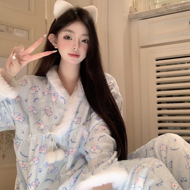 捞捞酱「雪地猫猫」原创法兰绒秋冬款睡衣女加绒加厚冬季家居服