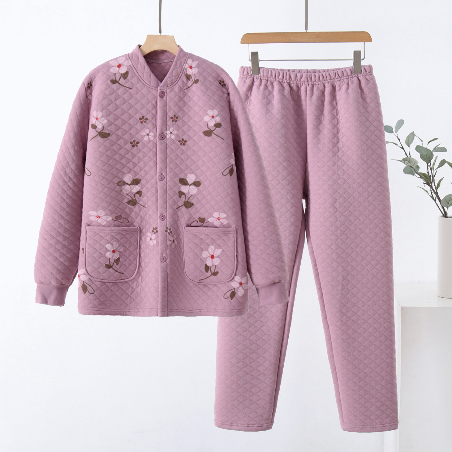 中老年女三层夹棉保暖内衣套装