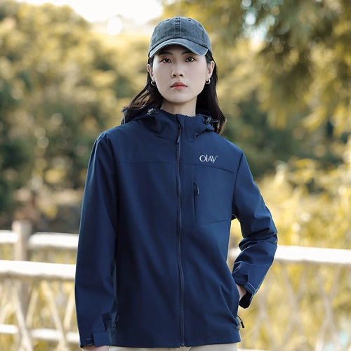 Плащ, демисезонный пуховик, куртка, комбинезон, делается под заказ, услуга «вышивка логотипа»