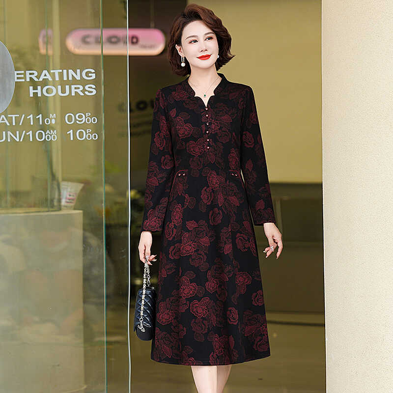 显瘦花色秋季过膝减龄气质连衣裙