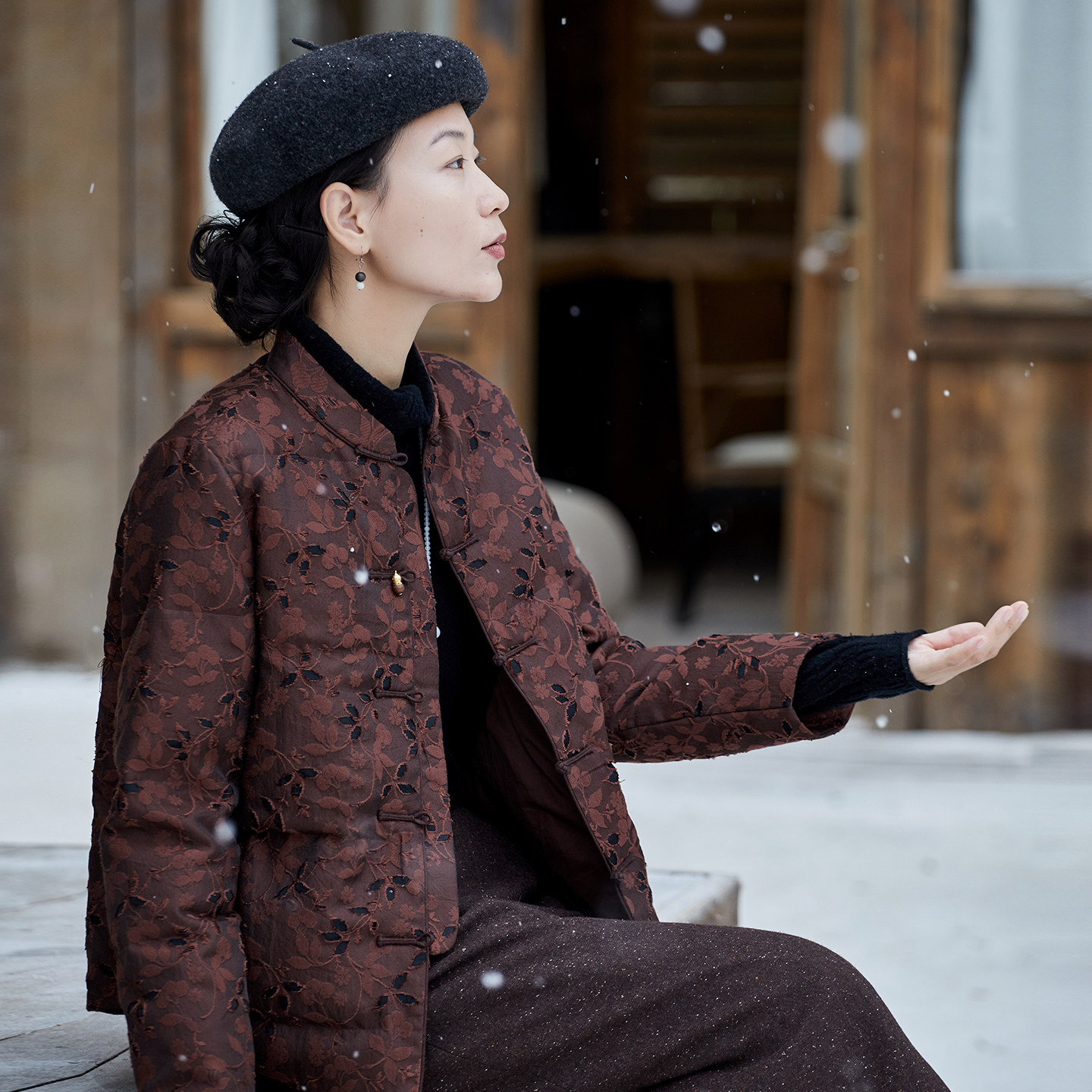 布小匠原创设计新中式镂空剪花外套棉衣女2025新款冬季气质棉服,女装/女士精品,棉衣/棉服,淘宝优惠券,粉丝福利购,淘宝优惠卷