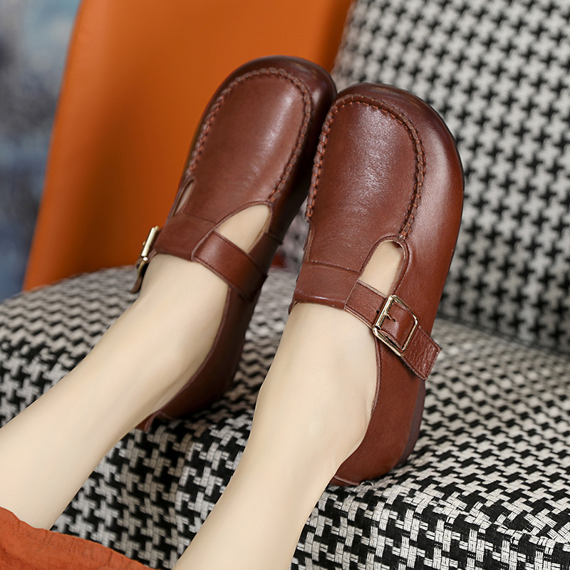 复古真皮牛筋平底百搭圆头皮鞋女