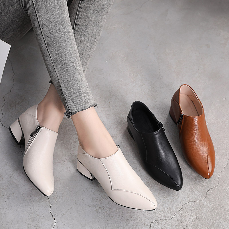 秋季新款时尚深口41一43小皮鞋