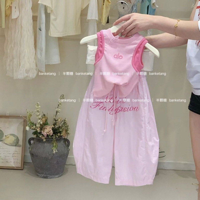 女.童夏季幼儿园套装女宝宝时髦拼接背心薄款工装裤爆款两件