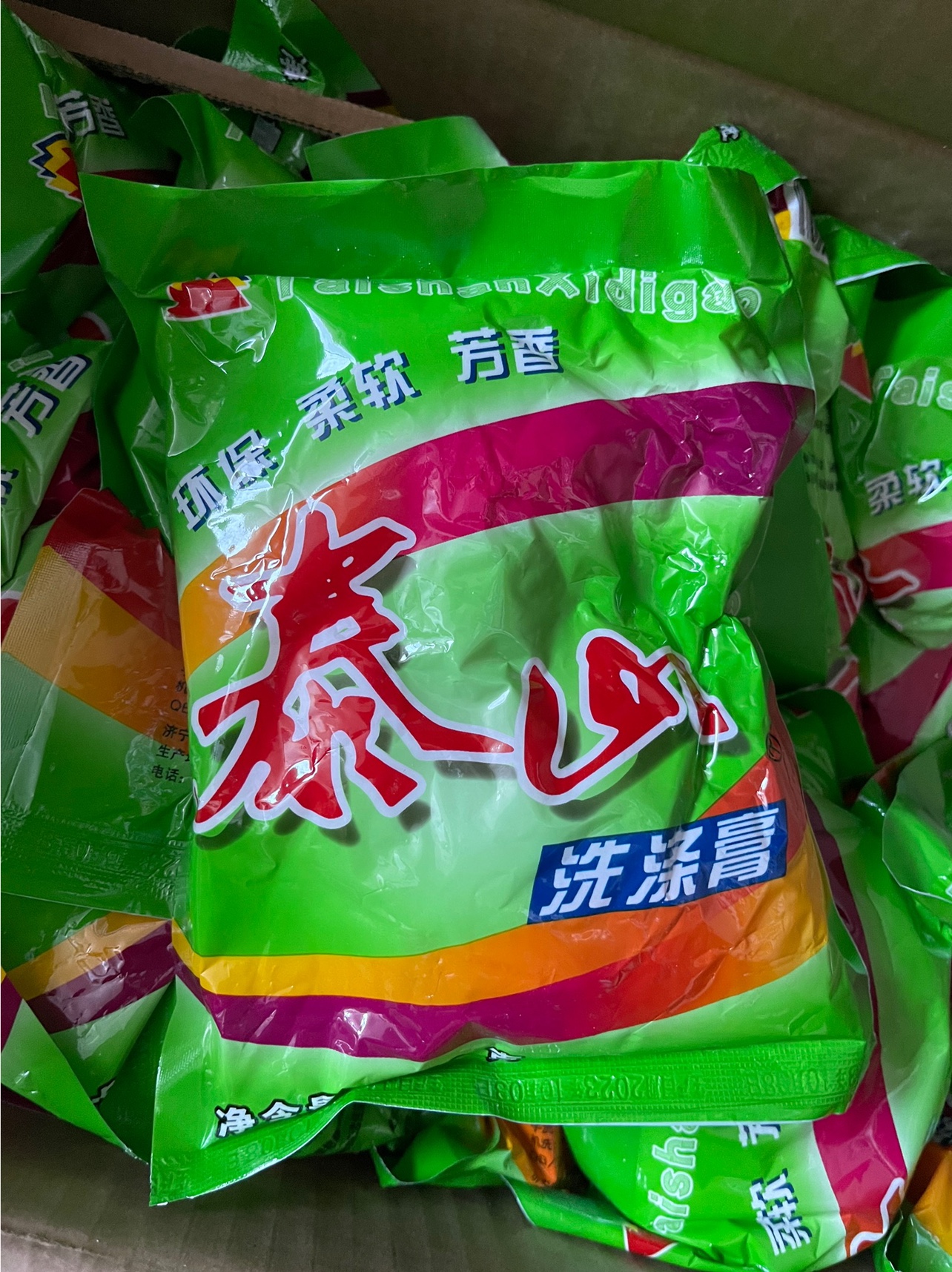 泰山洗衣膏400g一袋一份六袋装