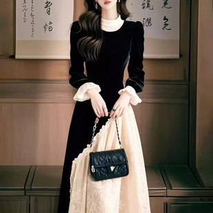 黑色金丝绒连衣裙女秋冬高端奢华大牌日常可穿年会礼服轻奢高级感