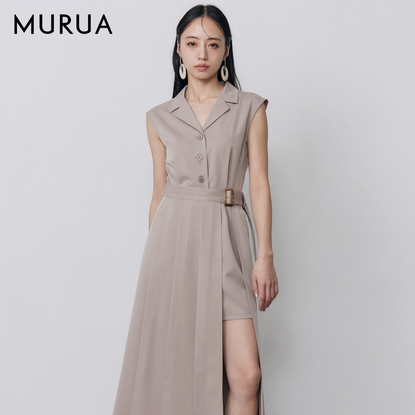 MURUA2026夏季新收腰西装套装女无袖通勤可拆卸两件套0126303055