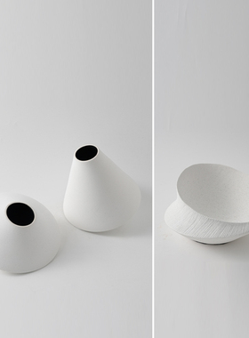 简约白色陀螺异形陶瓷花瓶摆件