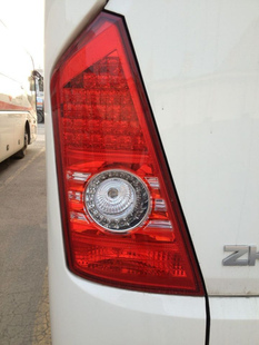 适用于宇通客车配件客车后尾灯后组合灯后大灯ZK6122HQZK6122H9