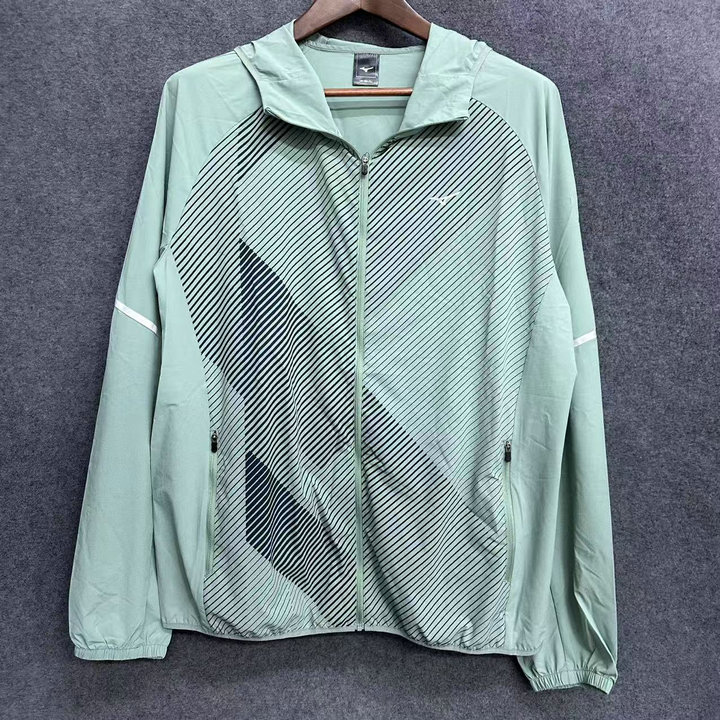 特价美津浓男子吸汗速干薄款外套