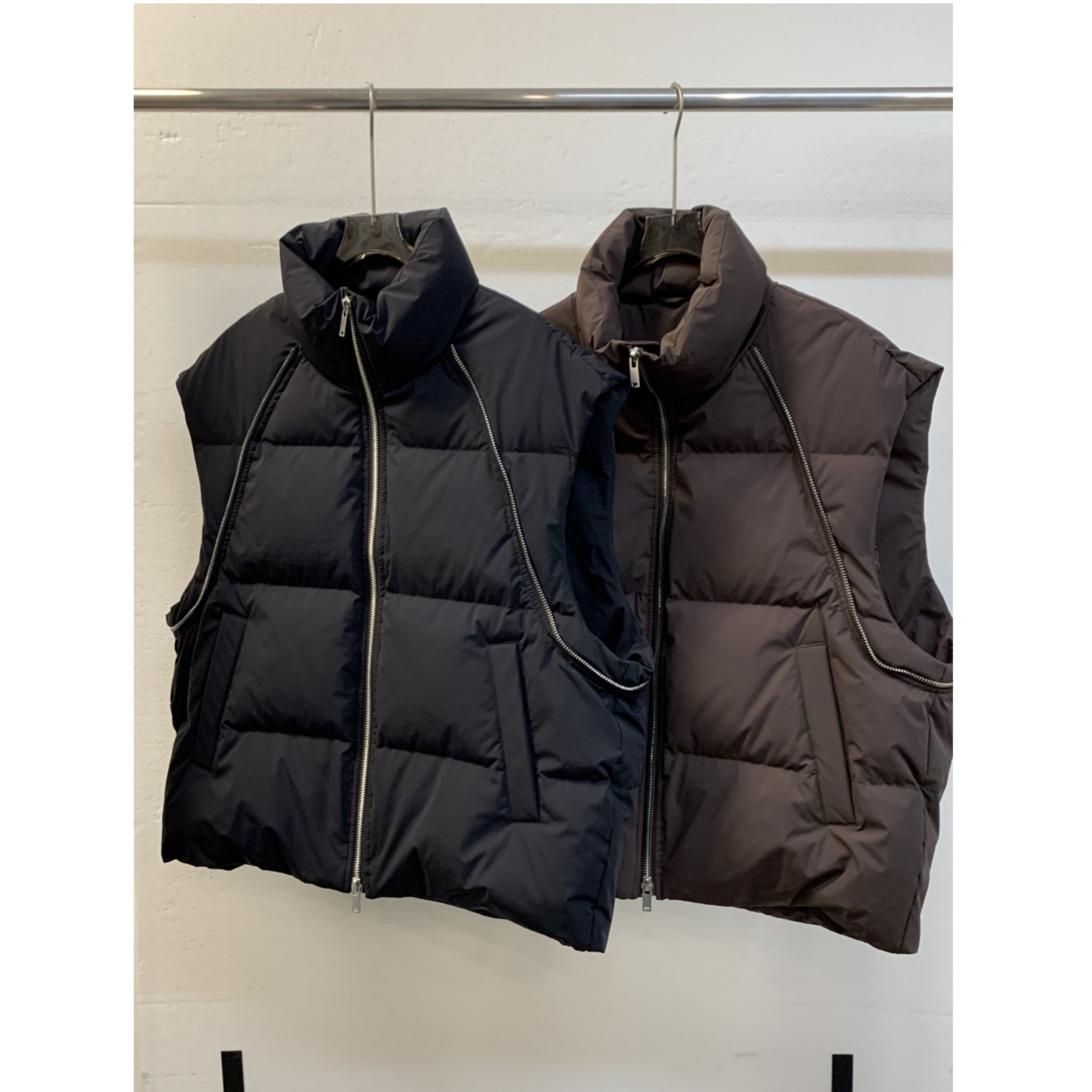 立领白鹅绒马甲结构拉链设计外套