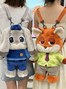 【品质推荐】朱迪尼克毛绒双肩包