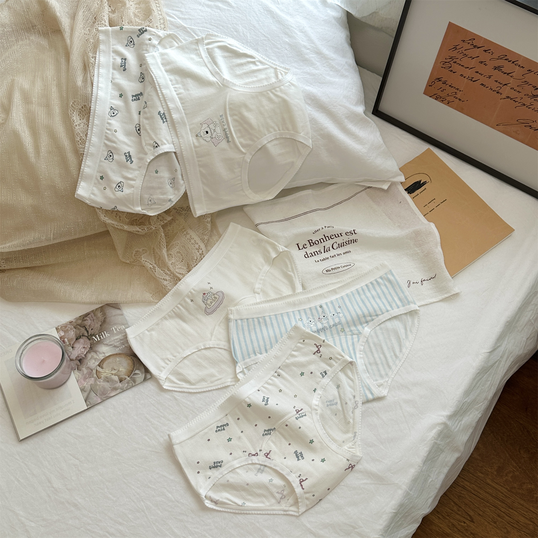 白色系可爱小狗7A婴儿棉抑菌