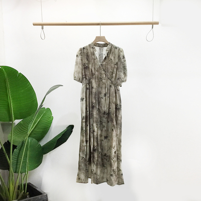 系带碎花裙中长款连衣裙