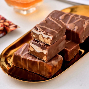 俄罗斯进口斯拉夫巧克力糖果花生糖榛子夹心喜糖网红款零食能量棒