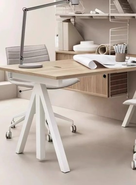 瑞典进口正品String北欧电动升降桌老板办公电脑桌北欧简约工作台