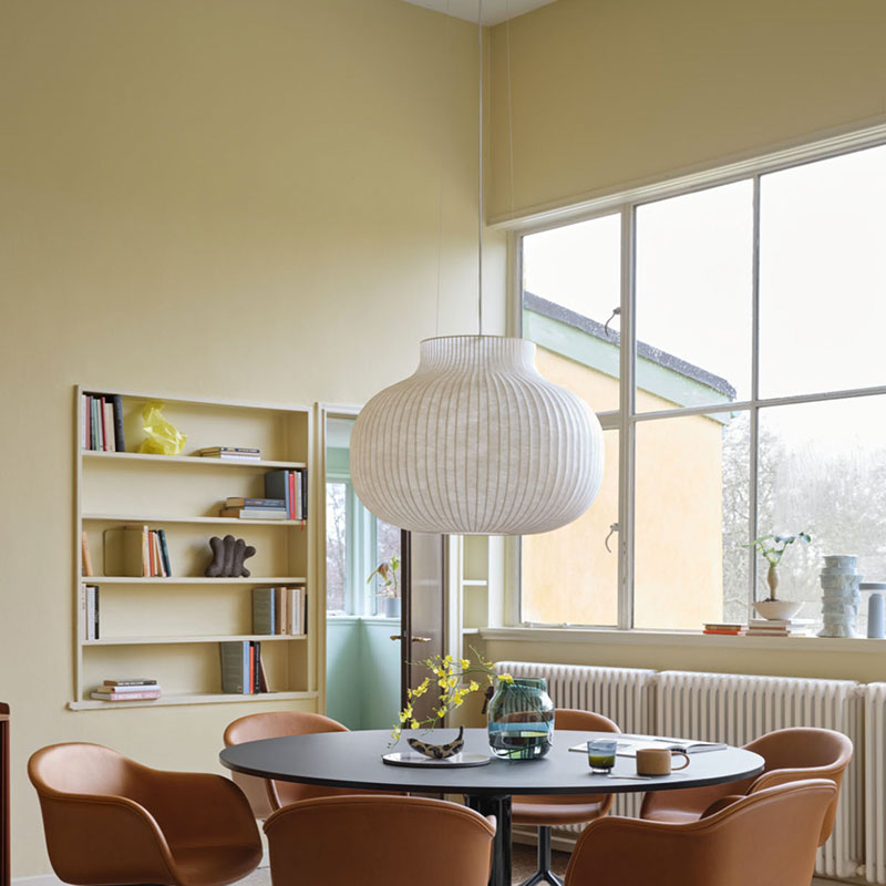 丹麦原装进口MUUTO STRAND 吊灯北欧现代简约白色蚕茧树脂卧室