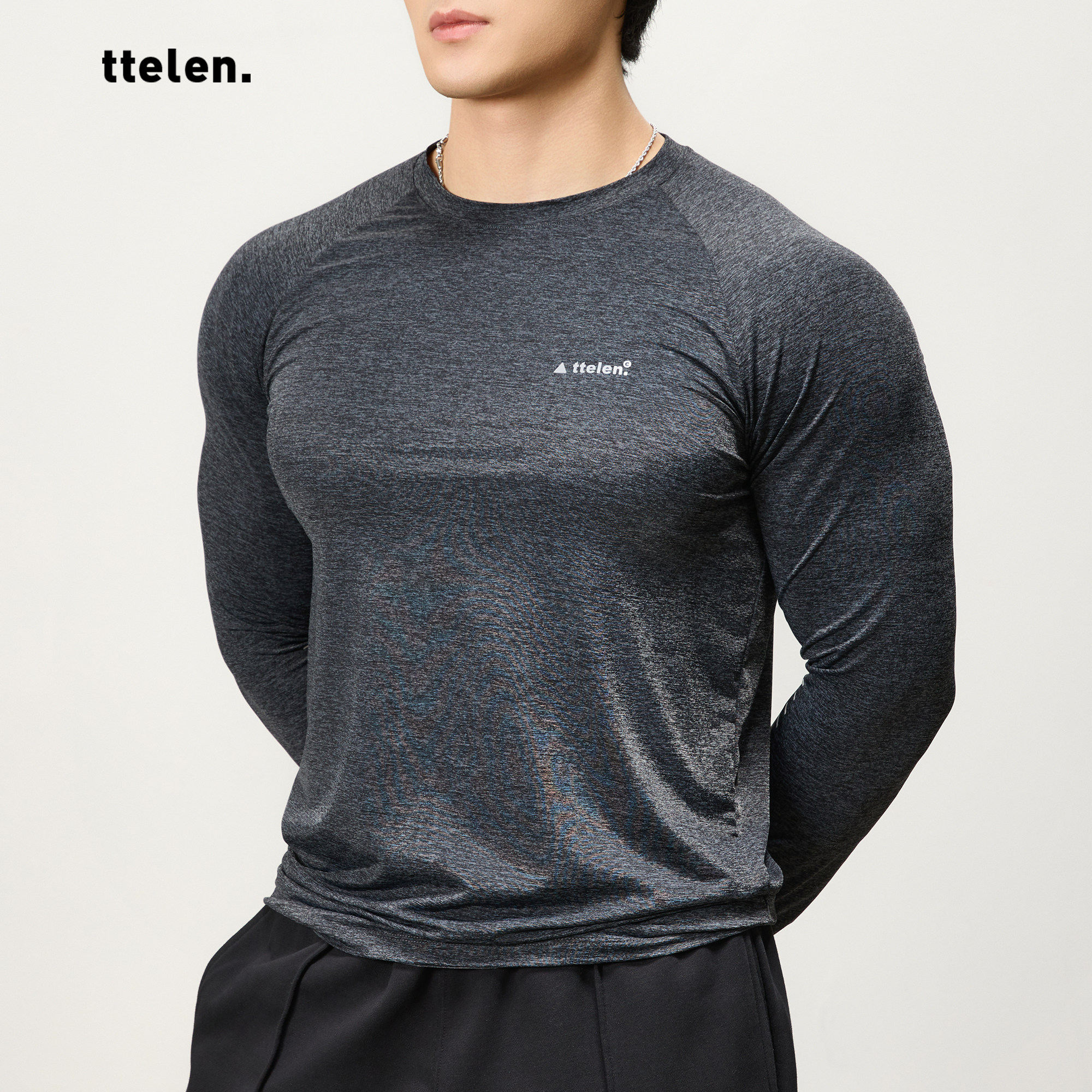 ttelen.高弹修身透气长袖速干运动t恤男简约健身弹力紧身显大上衣