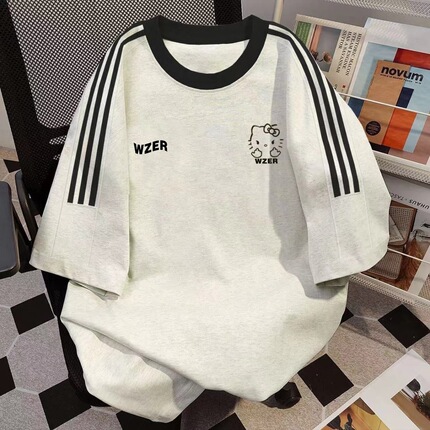 American retro short-sleeved t-shirt for women, summer design, unique loose fit, three stripes, trendy men's and women's couple outfit.