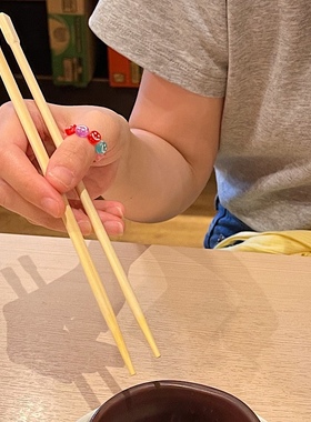 无性别亚克力彩色笑脸可爱戒指