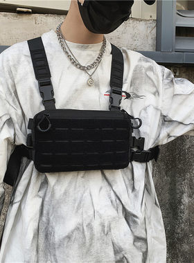 男士机能风街头战术工装包