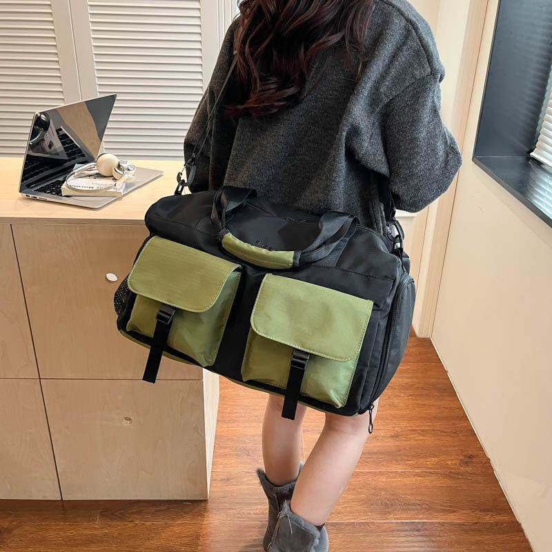 2025新款撞色工装包 大容量多口袋单肩斜挎包 通勤旅行男女背包,箱包皮具/热销女包/男包,男士包袋,淘宝优惠券,粉丝福利购,淘宝优惠卷