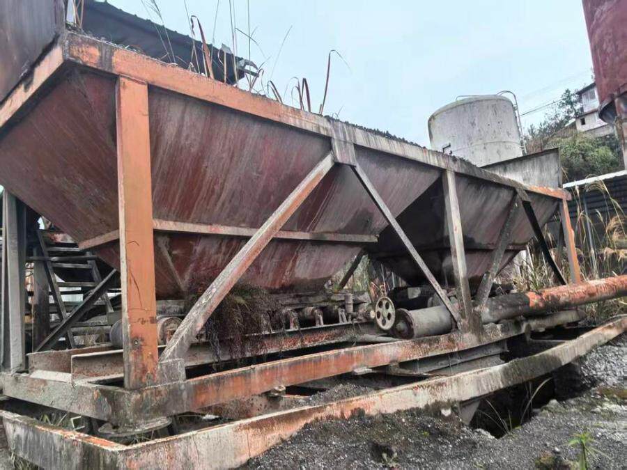 3月20日恩施混凝土制品生产线设备等活动财产网络拍卖公告