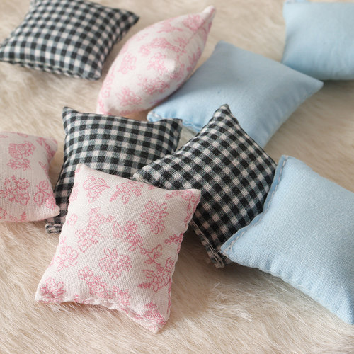 跨境娃屋1:12微缩迷你抱枕 12分BJD用 ins风枕头家居卧室场景配件