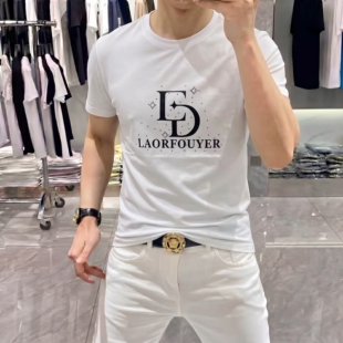 2026夏季新款男士字母印花短袖T恤 圆领简约休闲风修身打底衫8206