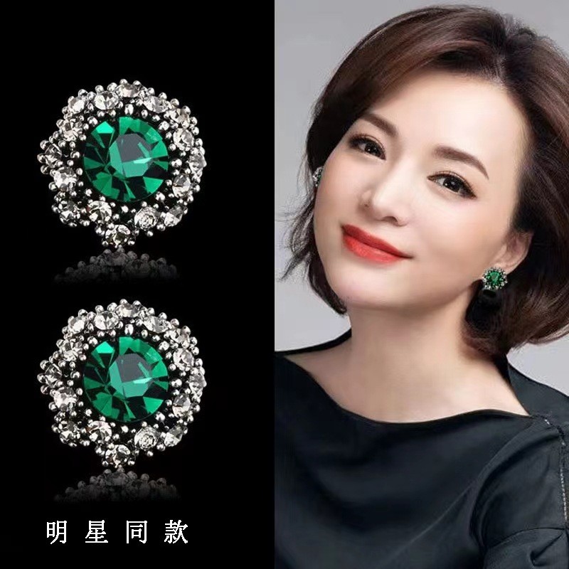 董卿同款祖母绿耳环女纯银高级感耳钉气质轻奢新款简约防过敏耳饰
