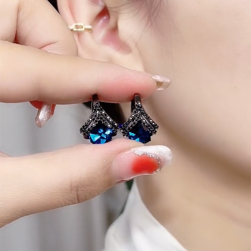小众设计感微镶蓝水晶耳扣女2023年新款时尚耳环耳坠气质轻奢耳饰
